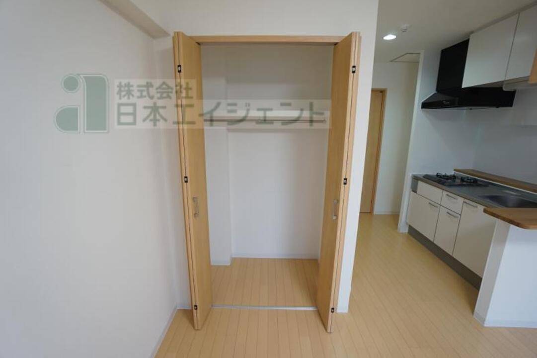 収納　クローゼット