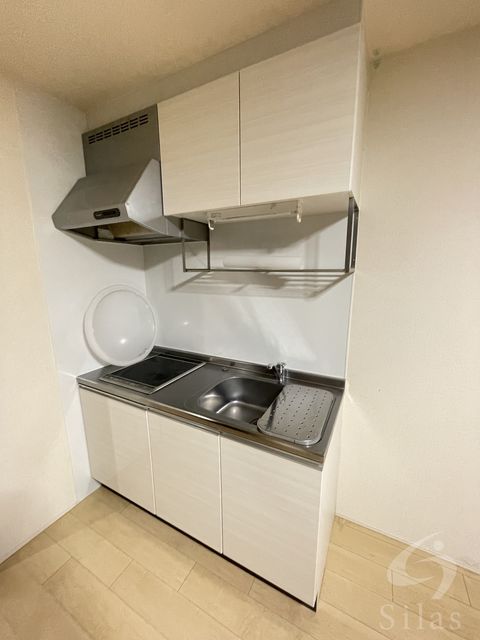 キッチン　同仕様反転タイプ
