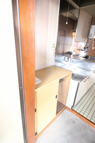 収納　シューズボックス