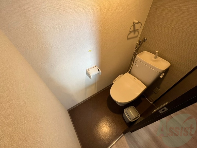 トイレ　トイレです。ウォシュレット付を探している方、おすすめです。
