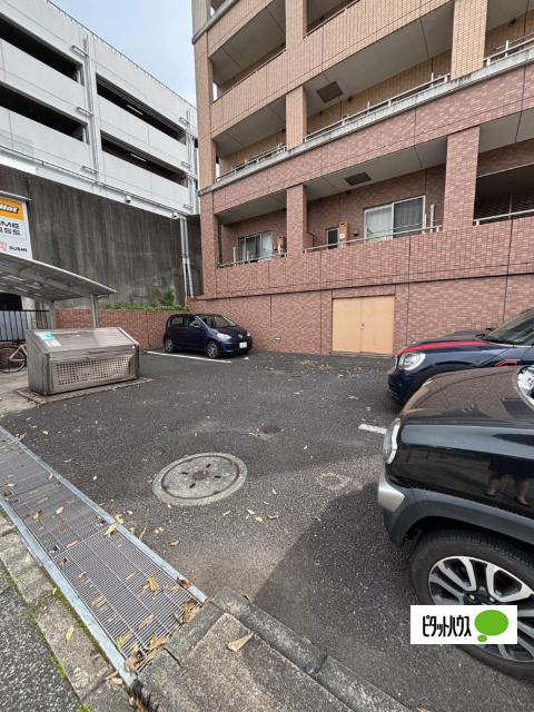 その他共有部分　駐車場