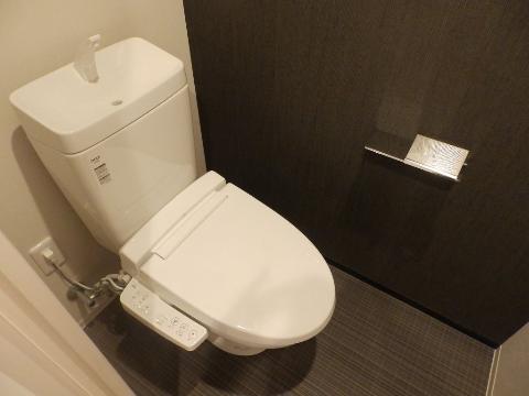 トイレ　シャワー付トイレ