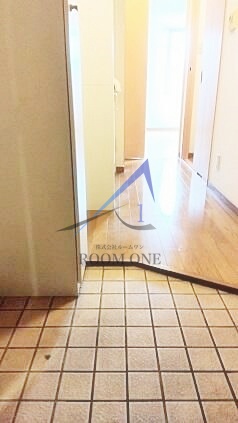 玄関　玄関です。