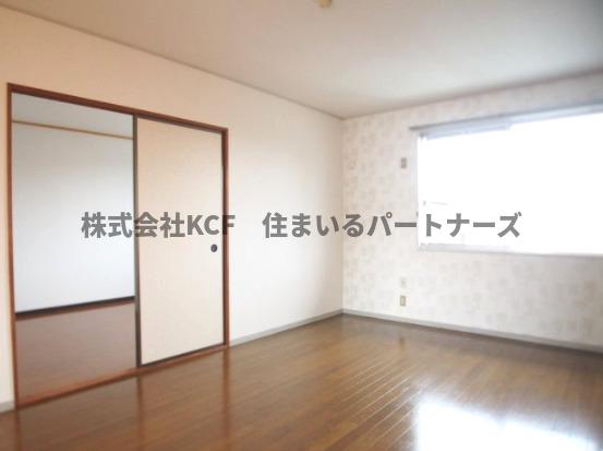 その他部屋・スペース　明るい色調の室内です
