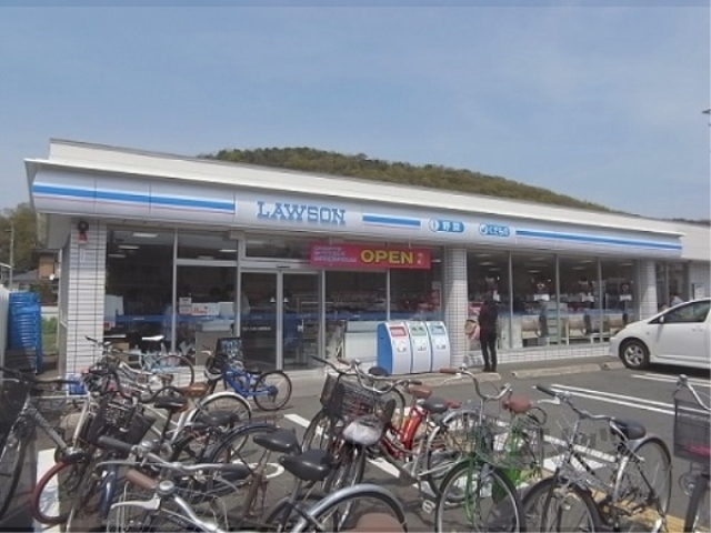 コンビニ　ローソン松ヶ崎駅前店（コンビニ）まで400m