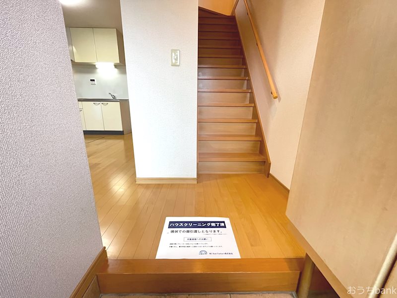 玄関　シューズボックス付きの玄関です。