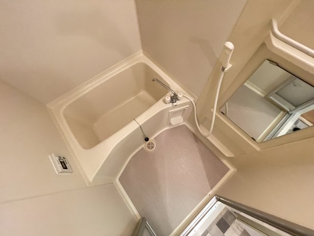 バス・シャワールーム　シンプルで使いやすい浴室です！