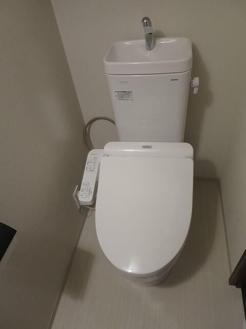 トイレ　トイレもきれいです