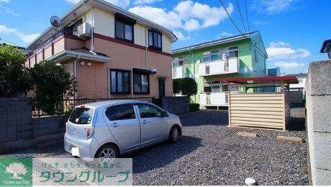 駐車場　駐車場