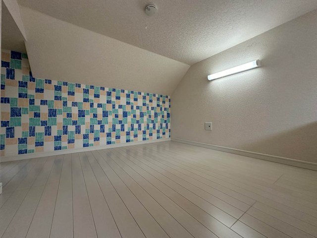 収納　※参考写真※洋室5.3帖のお部屋にある3.4帖のロフトスペー