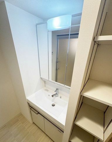 洗面設備　忙しい朝には欠かせない洗面所です