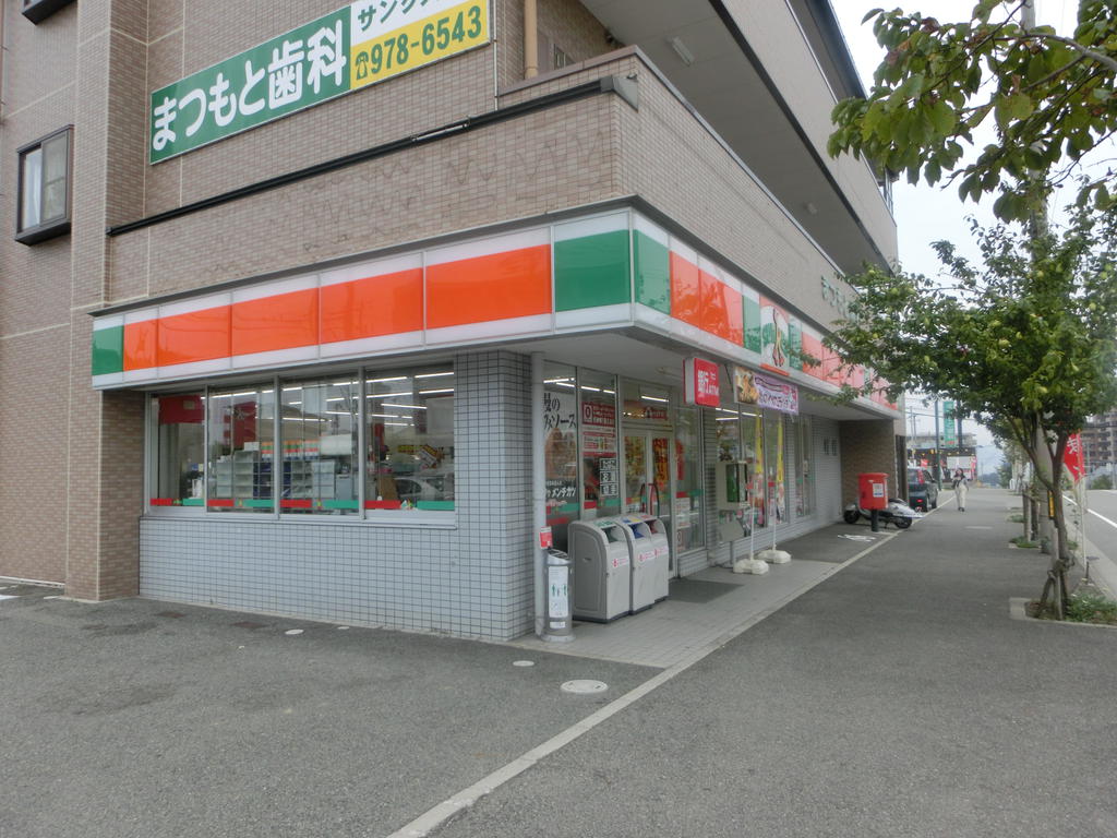 コンビニ　サンクス伊川谷有瀬店（コンビニ）まで497m
