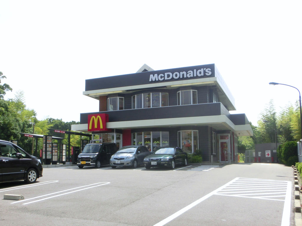 飲食店　マクドナルド大蔵谷インター店（飲食店）まで680m