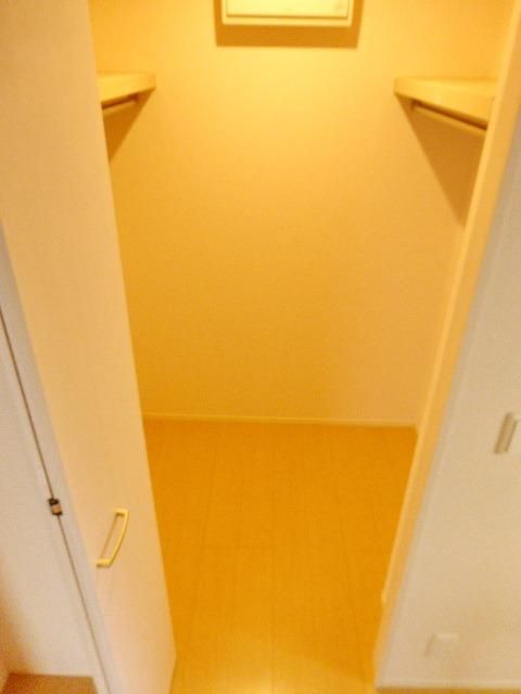 収納　★ウォークインクローゼット★