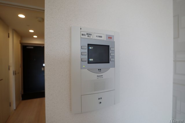 セキュリティ　モニター付きインターホンです