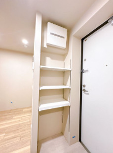 建物外観　４階建てです