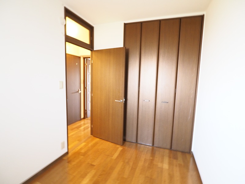 収納　※別部屋の写真です