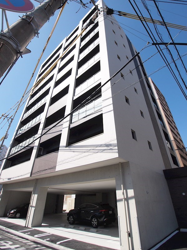 建物外観　木町エリアの築浅物件。