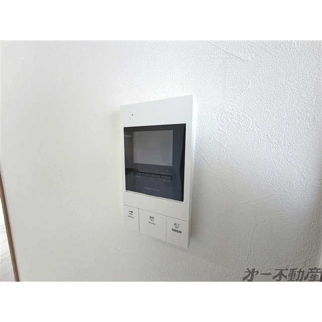 セキュリティ　モニター付きインターホン