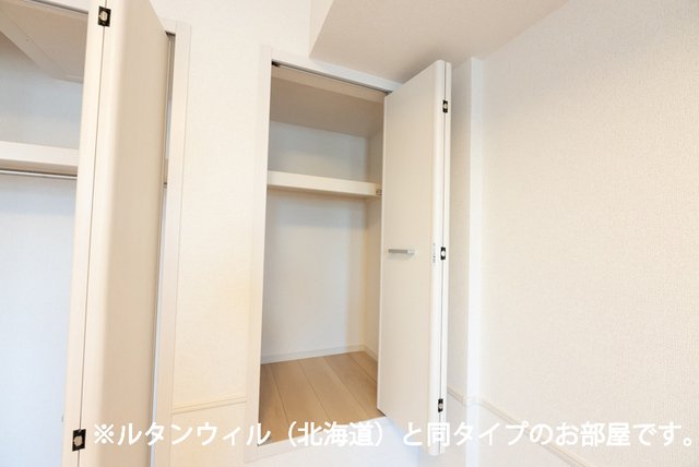 収納　たっぷりとした収納スペースです