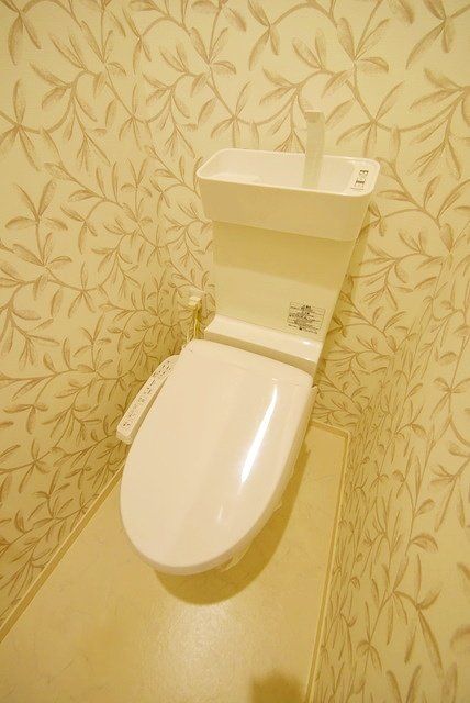 トイレ　★洗浄機付きの洋式トイレです★