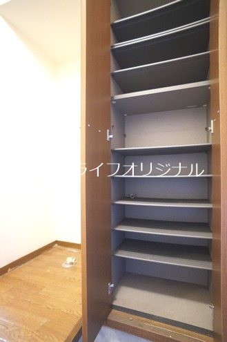 その他設備　大容量のシューズボックス☆鞄や帽子も収納できます☆