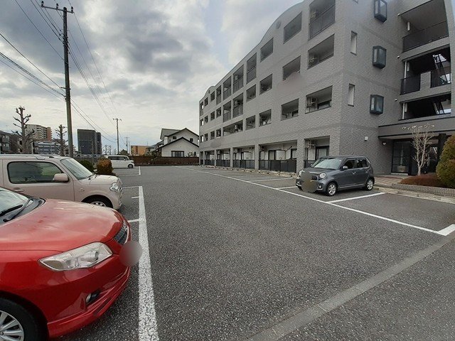 駐車場　駐車場があります