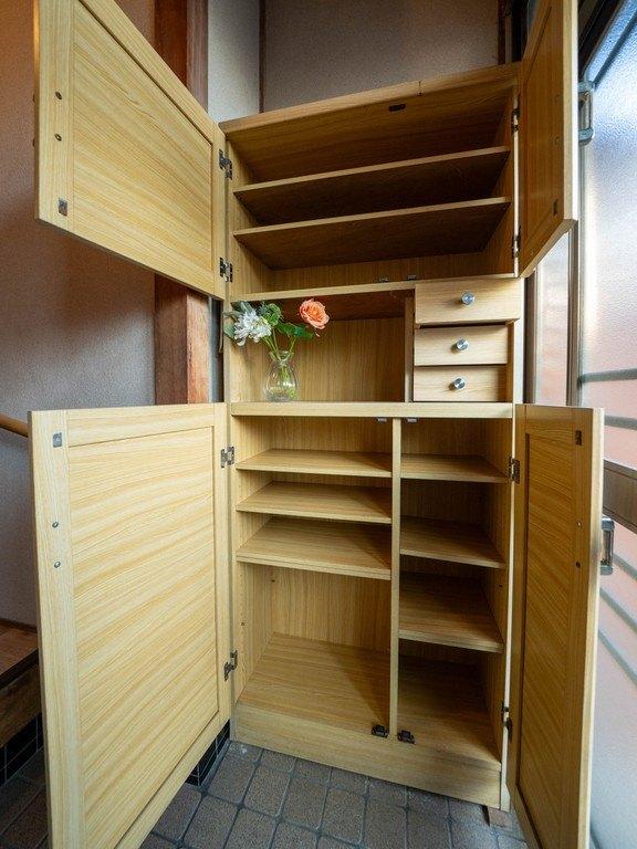 玄関　家族の靴もしっかり収納できます。