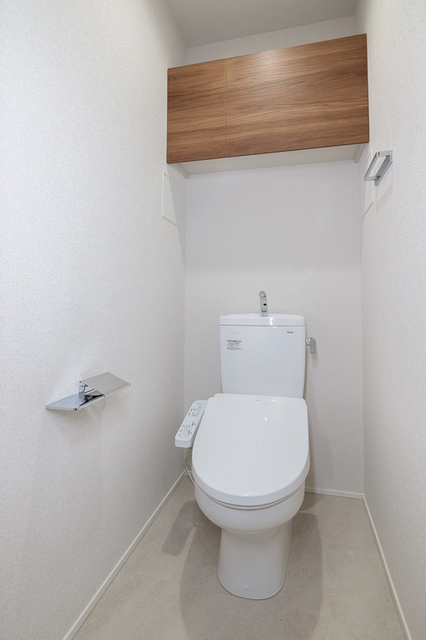 トイレ　※写真は同タイプ住戸です。
