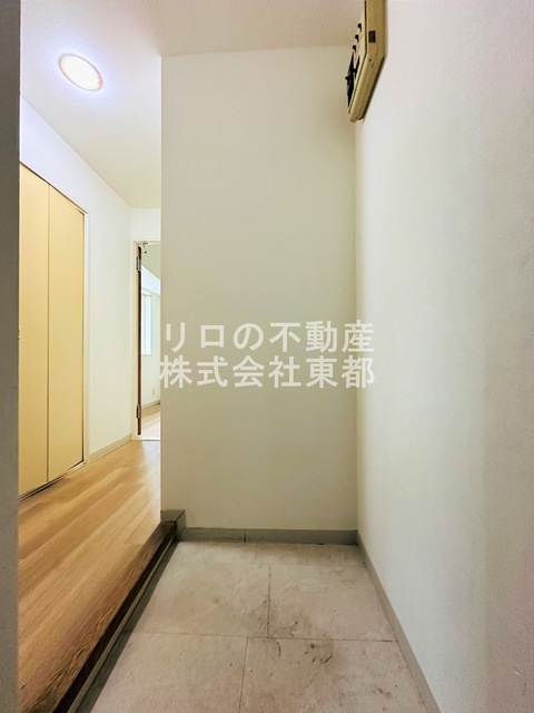 玄関　すっきりシンプルな玄関スペースです！