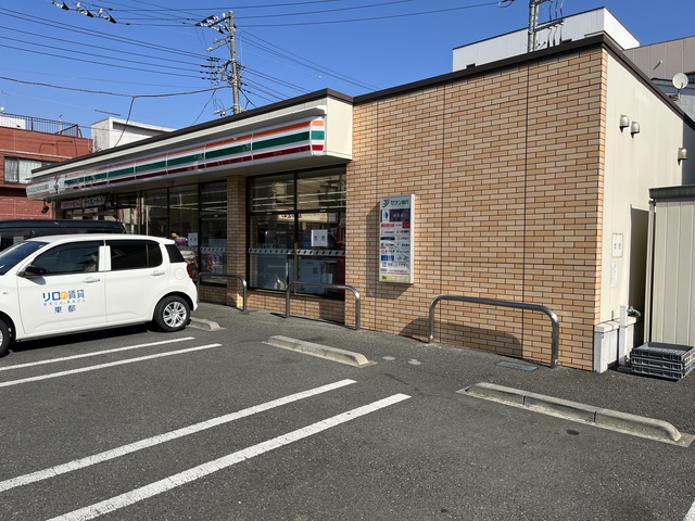 コンビニ　セブンイレブン横浜丸山町店（コンビニ）まで217m