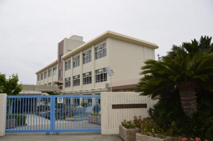 小学校　神戸市立 塩屋北小学校（小学校）まで478m