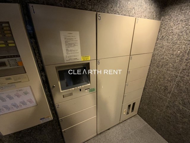 その他　不在時も荷物を受け取れる宅配ロッカー
