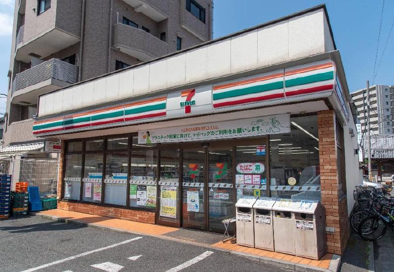 コンビニ　セブン-イレブン 葛飾四つ木１丁目店（コンビニ）まで200m