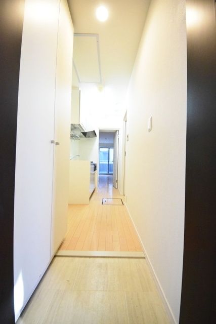 玄関　★★広々とした廊下★★