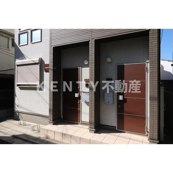 建物外観　外観は落ち着いています