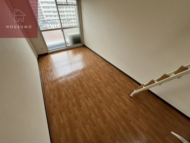 居室・リビング　ゆったり過ごせる居間です