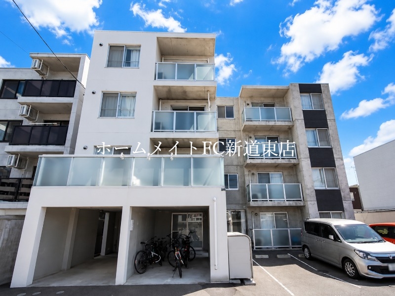 建物外観　建物外観