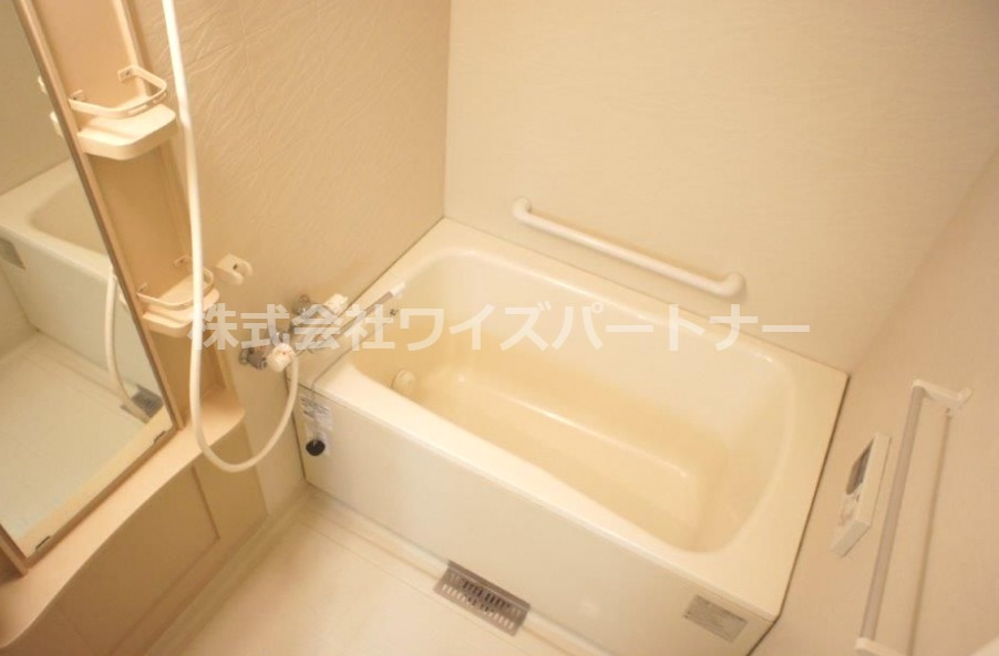 バス・シャワールーム　※別部屋写真　現況優先