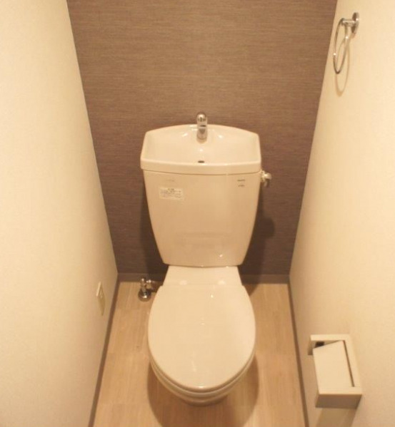 トイレ　※別部屋写真　現況優先