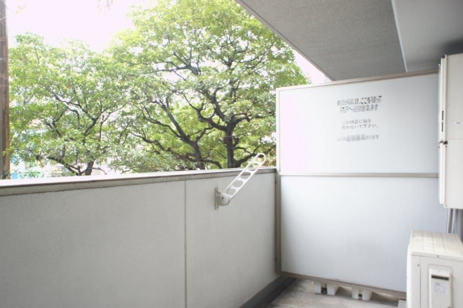 バルコニー　※別部屋写真　現況優先