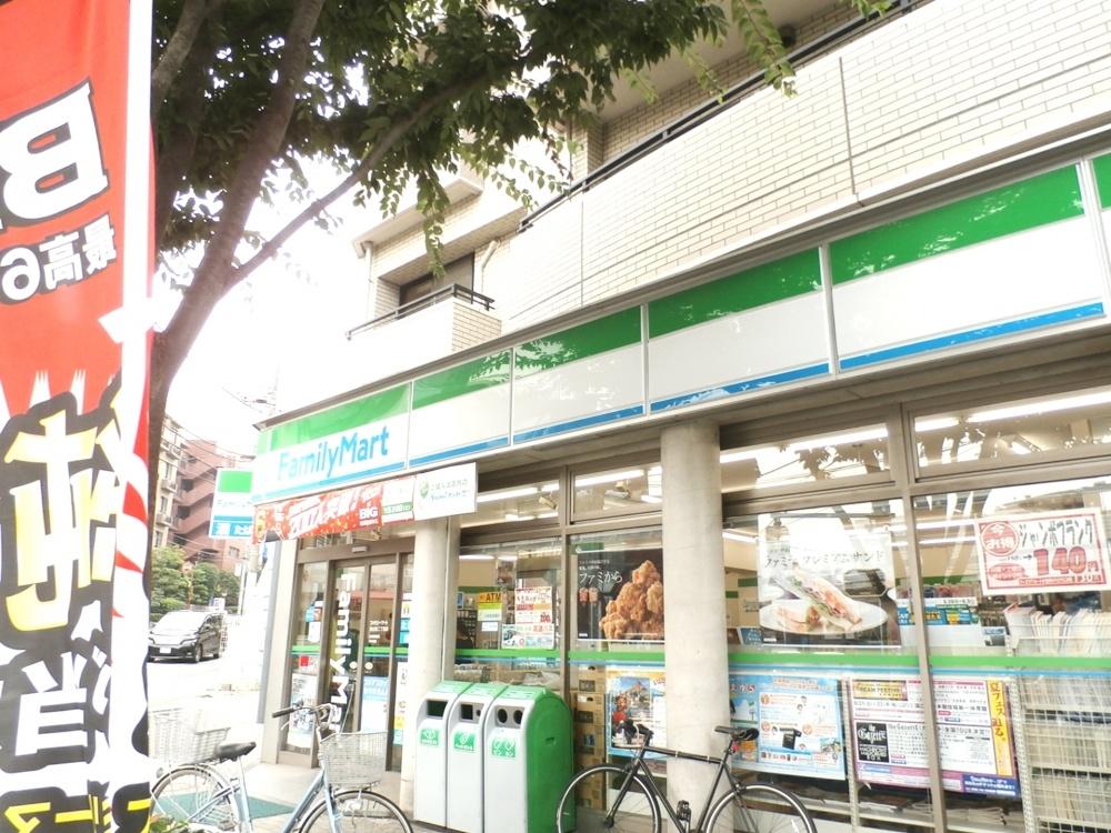 コンビニ　ファミリーマート 恵比寿二丁目店（コンビニ）まで110m