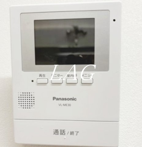 セキュリティ　モニター付きインターホンです。