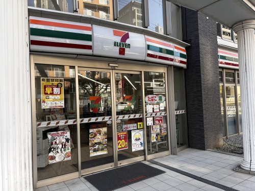 コンビニ　セブンイレブン 大阪境川1丁目店（コンビニ）まで439m