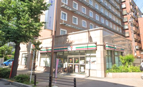 コンビニ　セブンイレブン大阪宮原2丁目店（コンビニ）まで96m