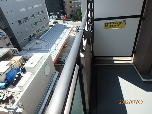 バルコニー　開放的で明るい空間を演出してくれるバルコニーです