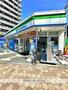 コンビニ　ファミリーマート関目高殿駅西店（コンビニ）まで675m
