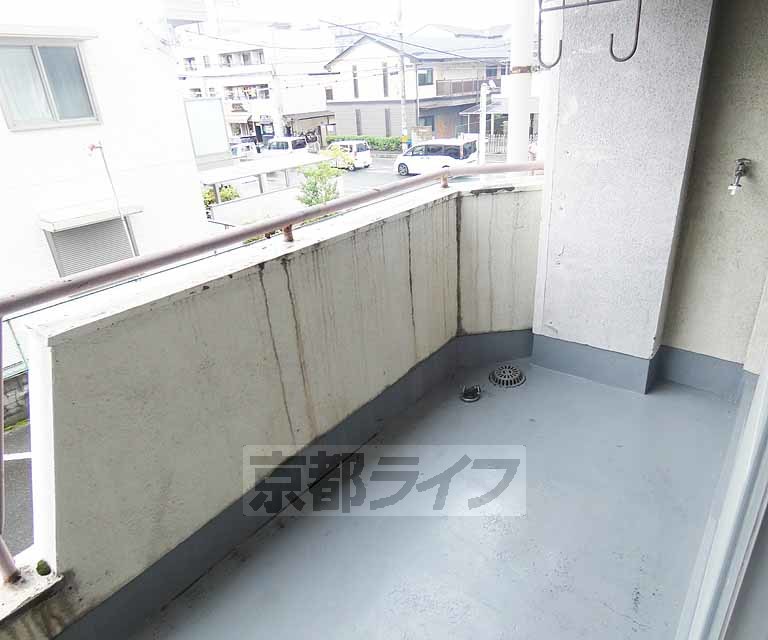 バルコニー　日当たり良好。