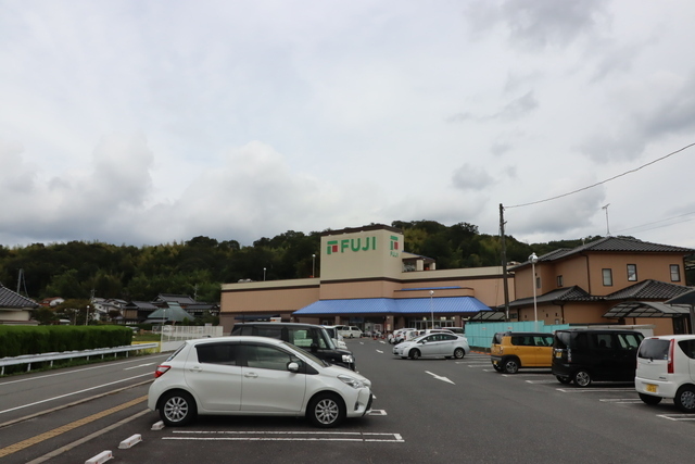 スーパー　フジ　熊野店（スーパー）まで1200m