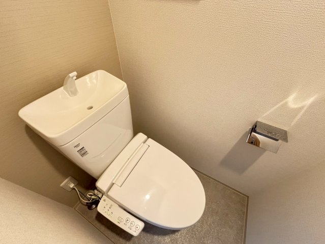 トイレ　詳細は、RISUMO江坂本店までお問合せください♪